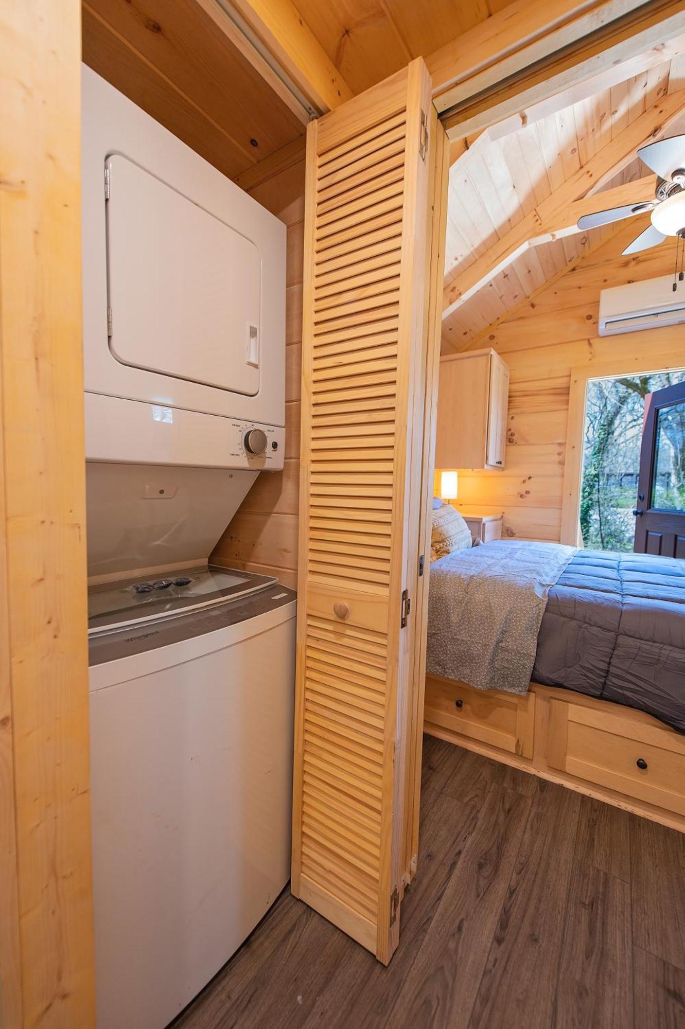Tiny Cabin Village Private Hot Tub Lynda Cabin Chattanooga Ngoại thất bức ảnh