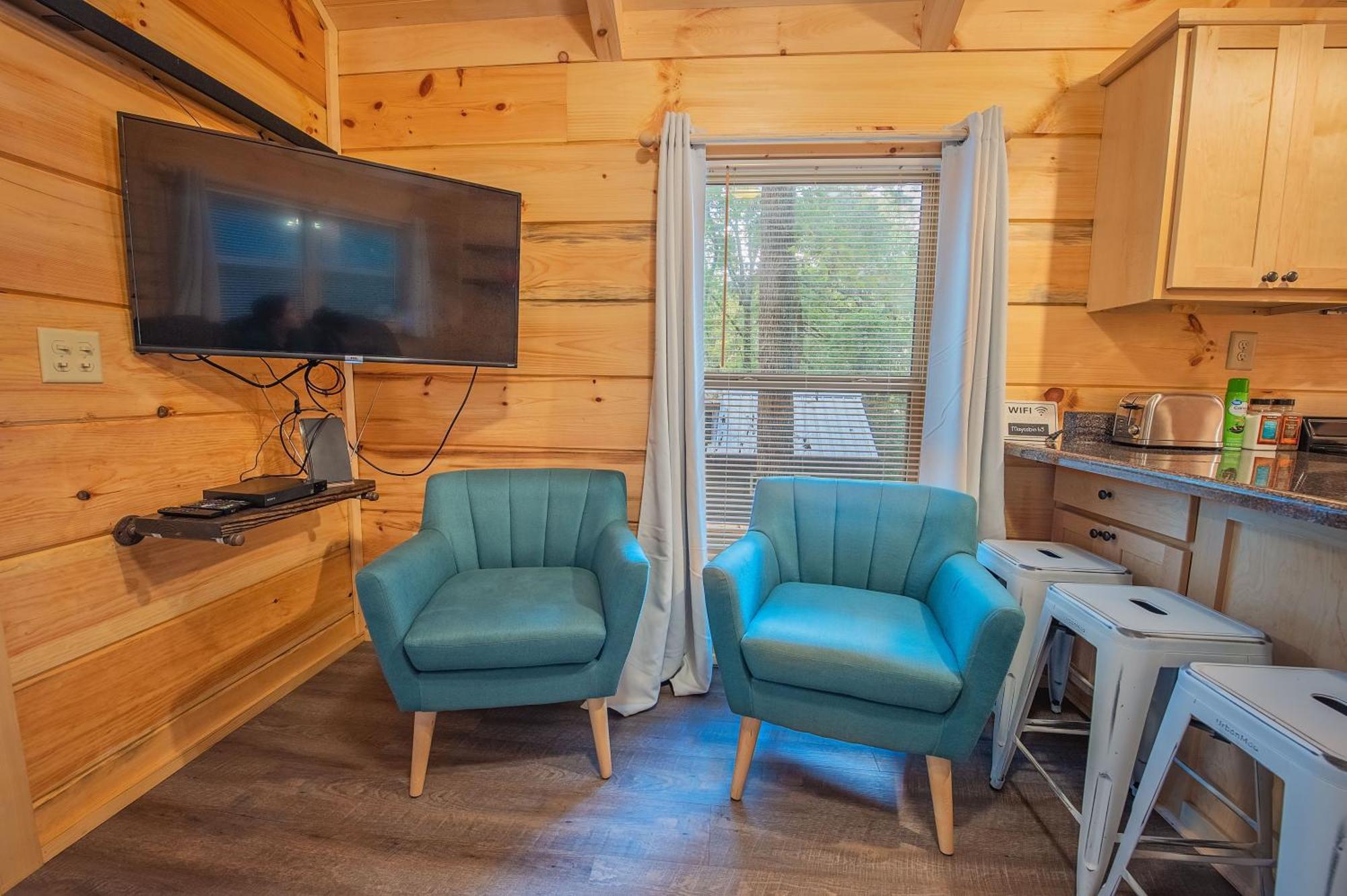 Tiny Cabin Village Private Hot Tub Lynda Cabin Chattanooga Ngoại thất bức ảnh