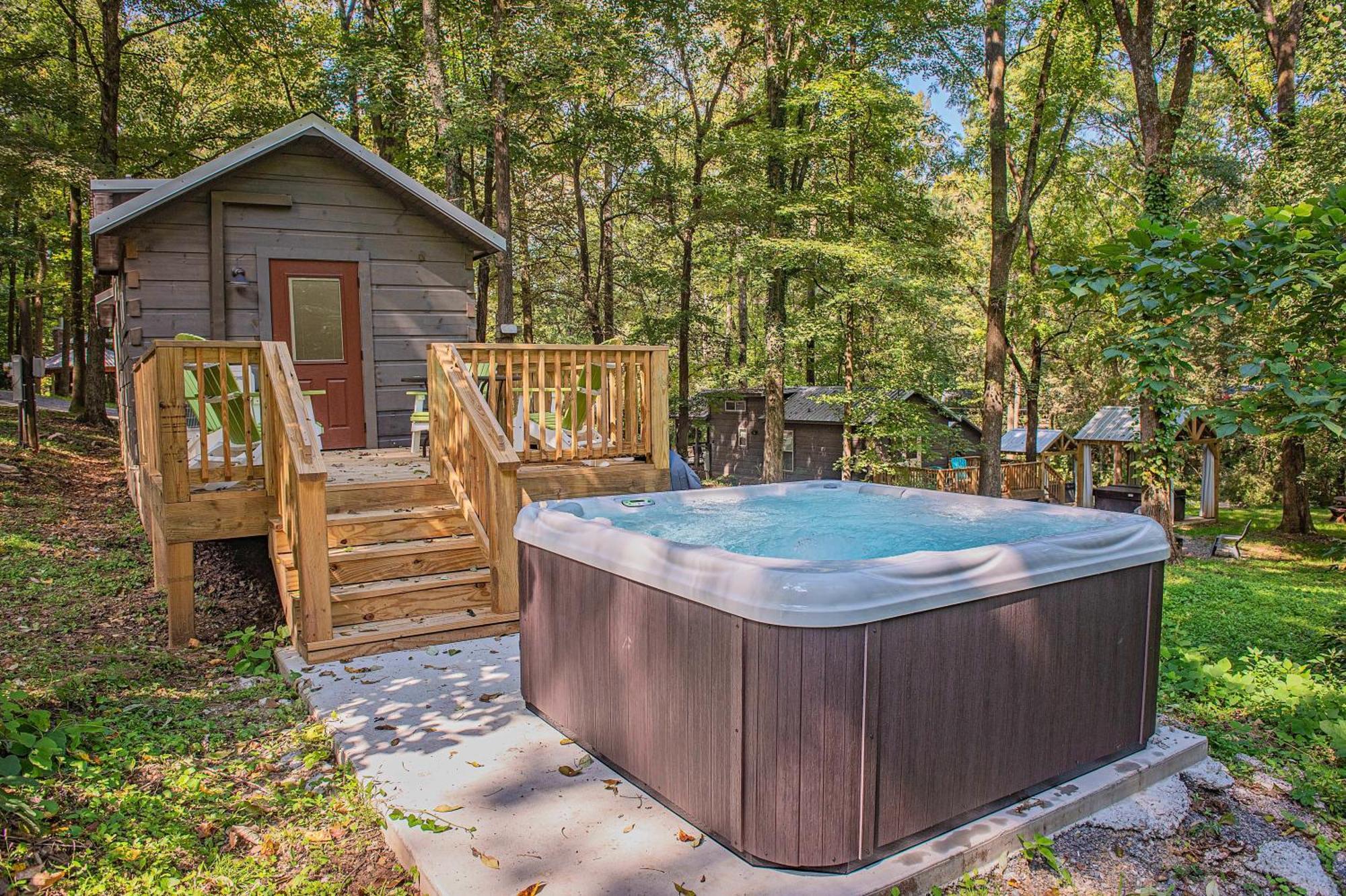 Tiny Cabin Village Private Hot Tub Lynda Cabin Chattanooga Ngoại thất bức ảnh