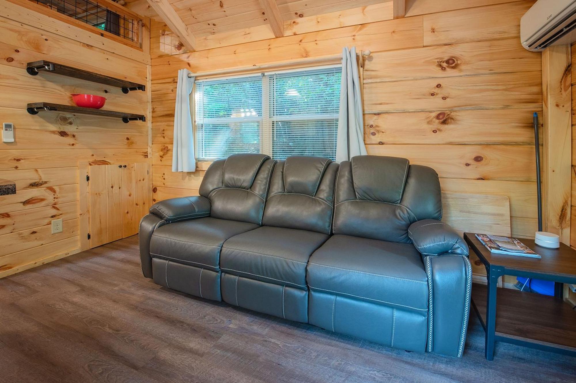 Tiny Cabin Village Private Hot Tub Lynda Cabin Chattanooga Ngoại thất bức ảnh